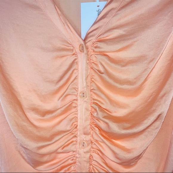 Young Fabulous and Broke ruched button up bubble sleeve blouse pastel peach - Picture 4 of 10